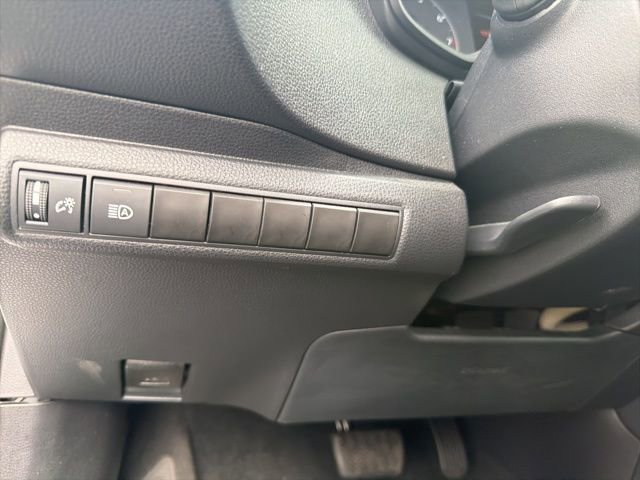 Certified 2023 Toyota Corolla SE image 16