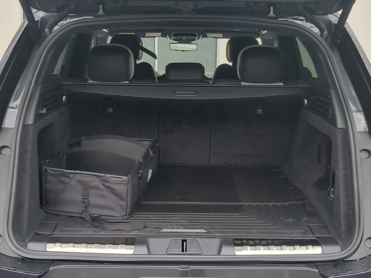 New 2026 Land Rover Range Rover Sport Dynamic SE AWD/4WD image 36