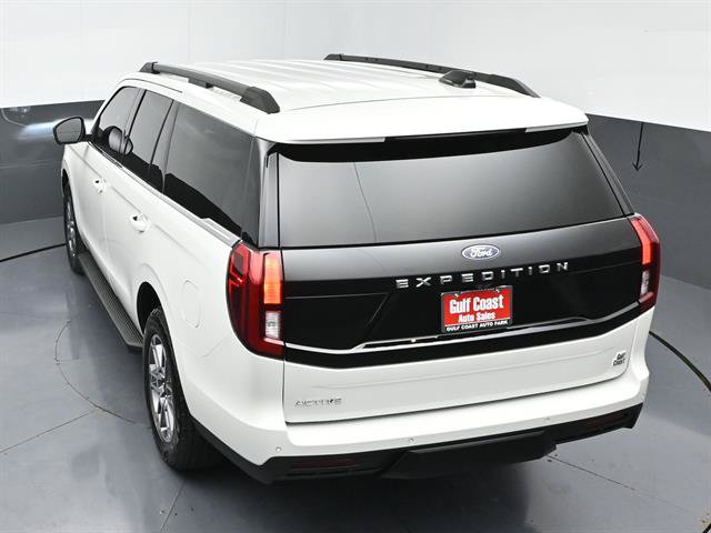 Certified 2026 Ford Expedition Active AWD/4WD image 40