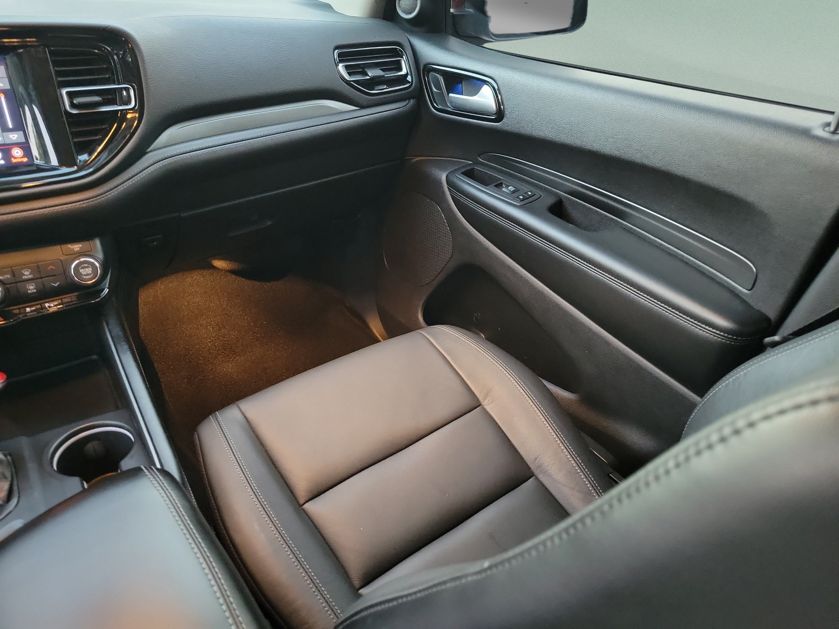 Used 2021 Dodge Durango SXT RWD image 13