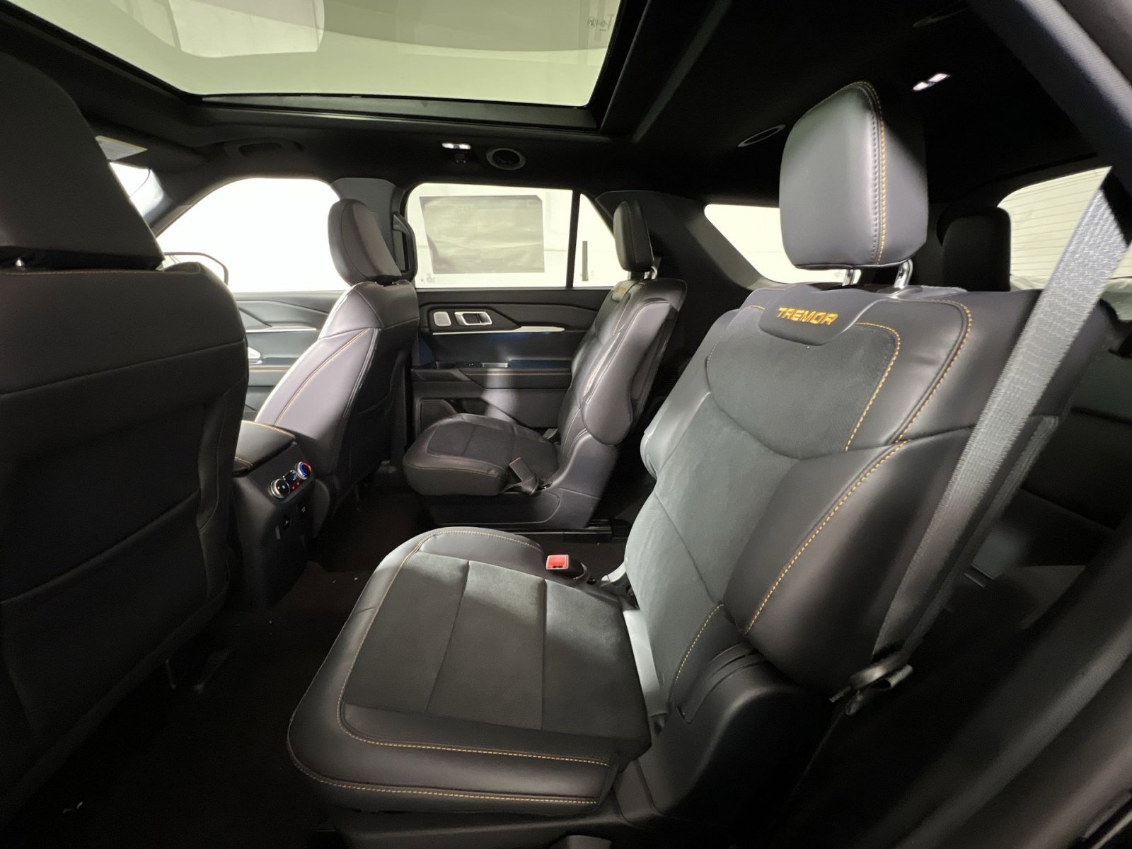 New 2026 Ford Explorer Tremor w/ Tremor Ultimate Package image 25