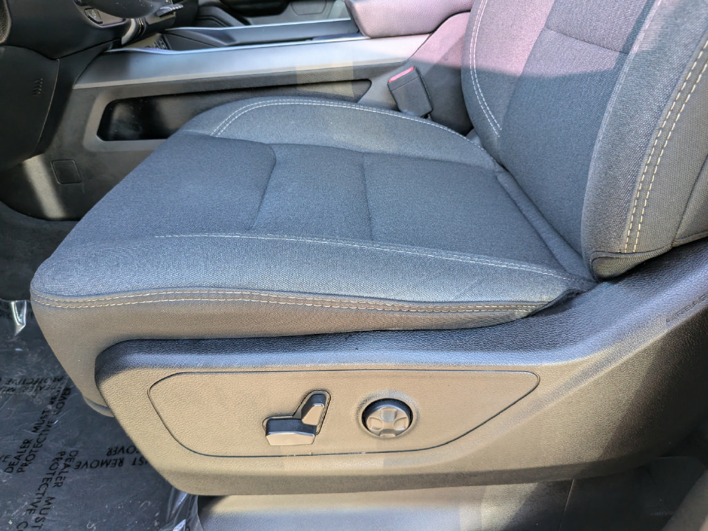 Used 2021 RAM 1500 Big Horn RWD image 17