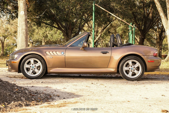 Used 2000 BMW Z3 2.5i image 3