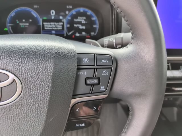 Used 2025 Toyota Camry XSE AWD/4WD image 16