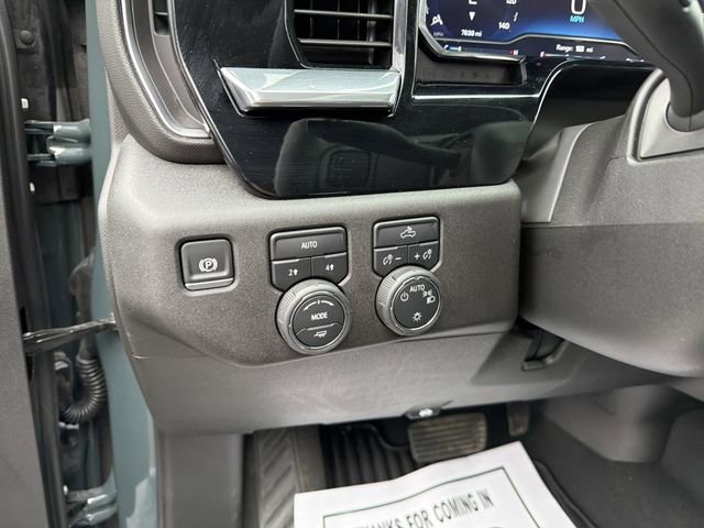 Used 2025 Chevrolet Silverado 1500 LT image 18