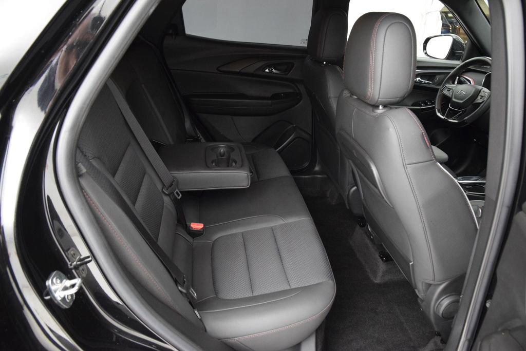 Used 2023 Chevrolet TrailBlazer RS w/ Convenience Package image 18