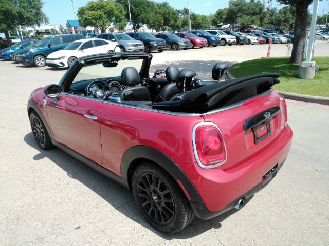 Used 2018 MINI Cooper Convertible FWD image 13