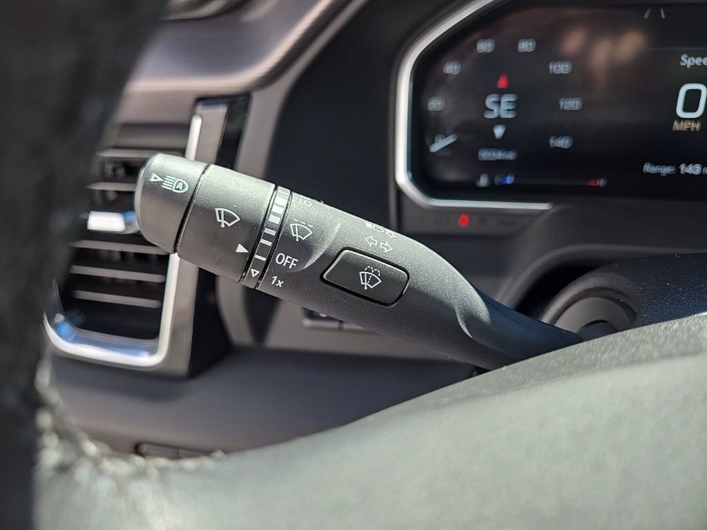 Used 2026 GMC Sierra 3500 Denali Ultimate image 32