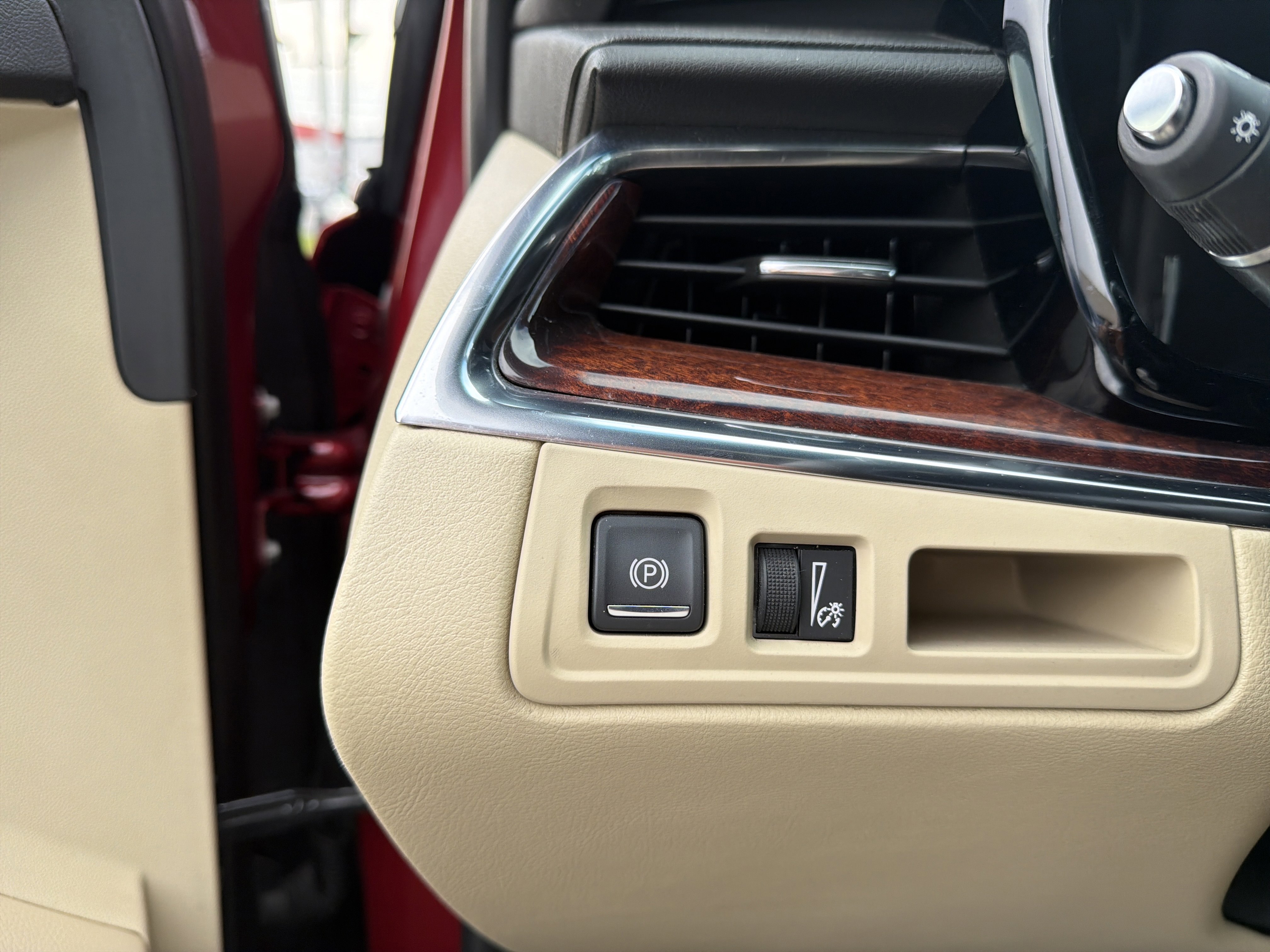 Used 2019 Cadillac XT5 Luxury image 11