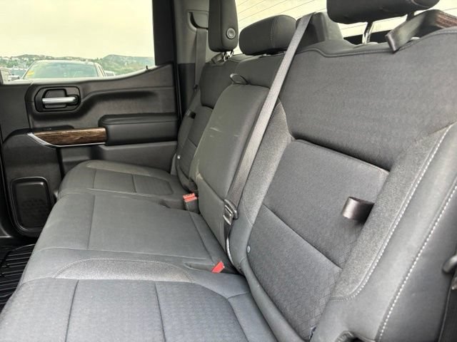 Used 2021 GMC Sierra 1500 Elevation w/ LPO, Elevation Black Package AWD/4WD image 18