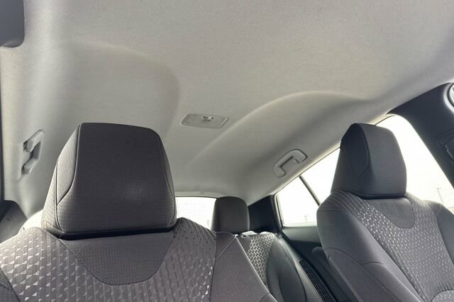 Used 2019 Toyota Prius Prime Plus FWD image 16