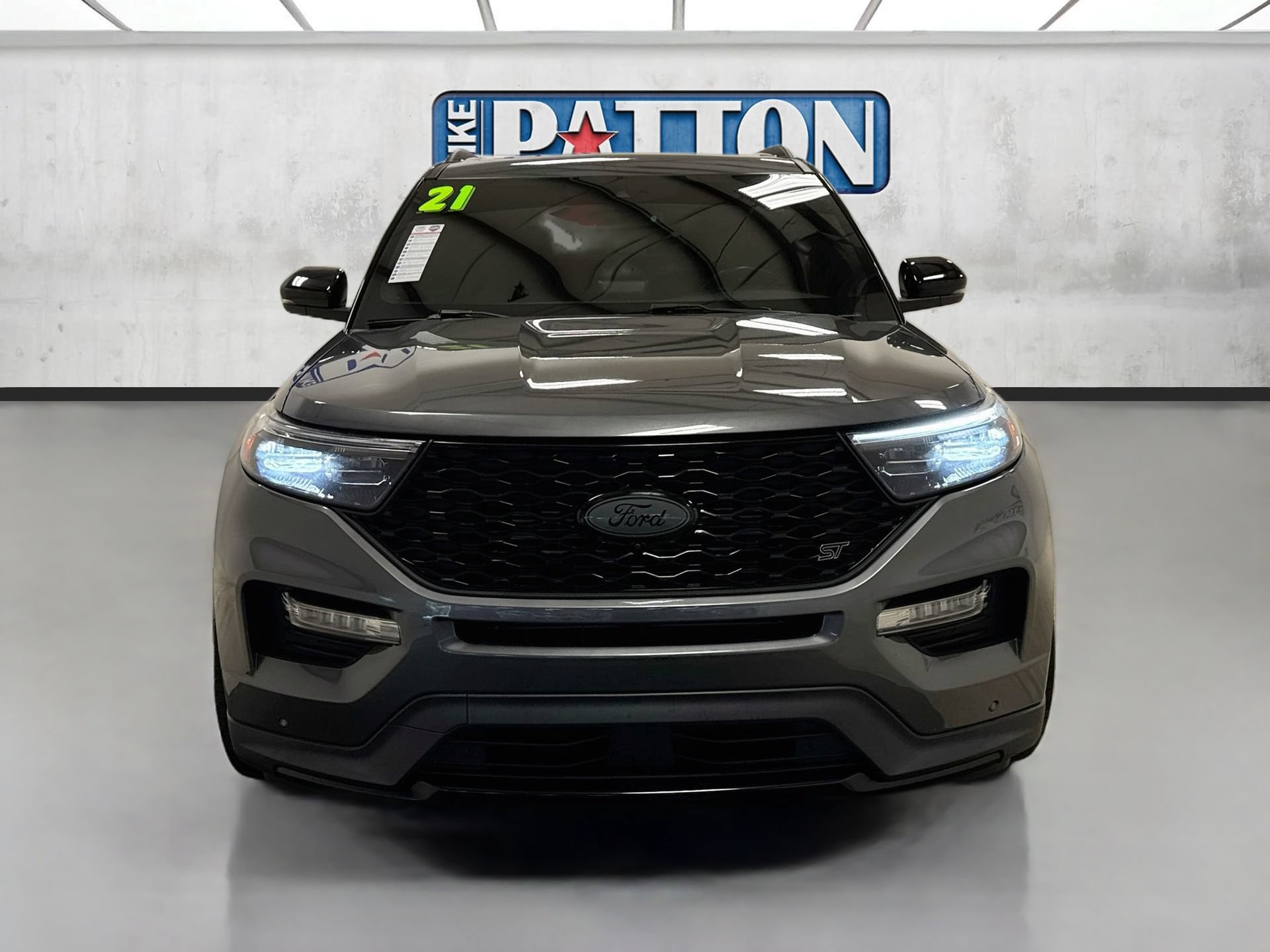 Used 2021 Ford Explorer ST w/ Equipment Group 401A AWD/4WD image 2