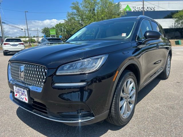 Used 2022 Lincoln Corsair AWD w/ Premium Package image 4