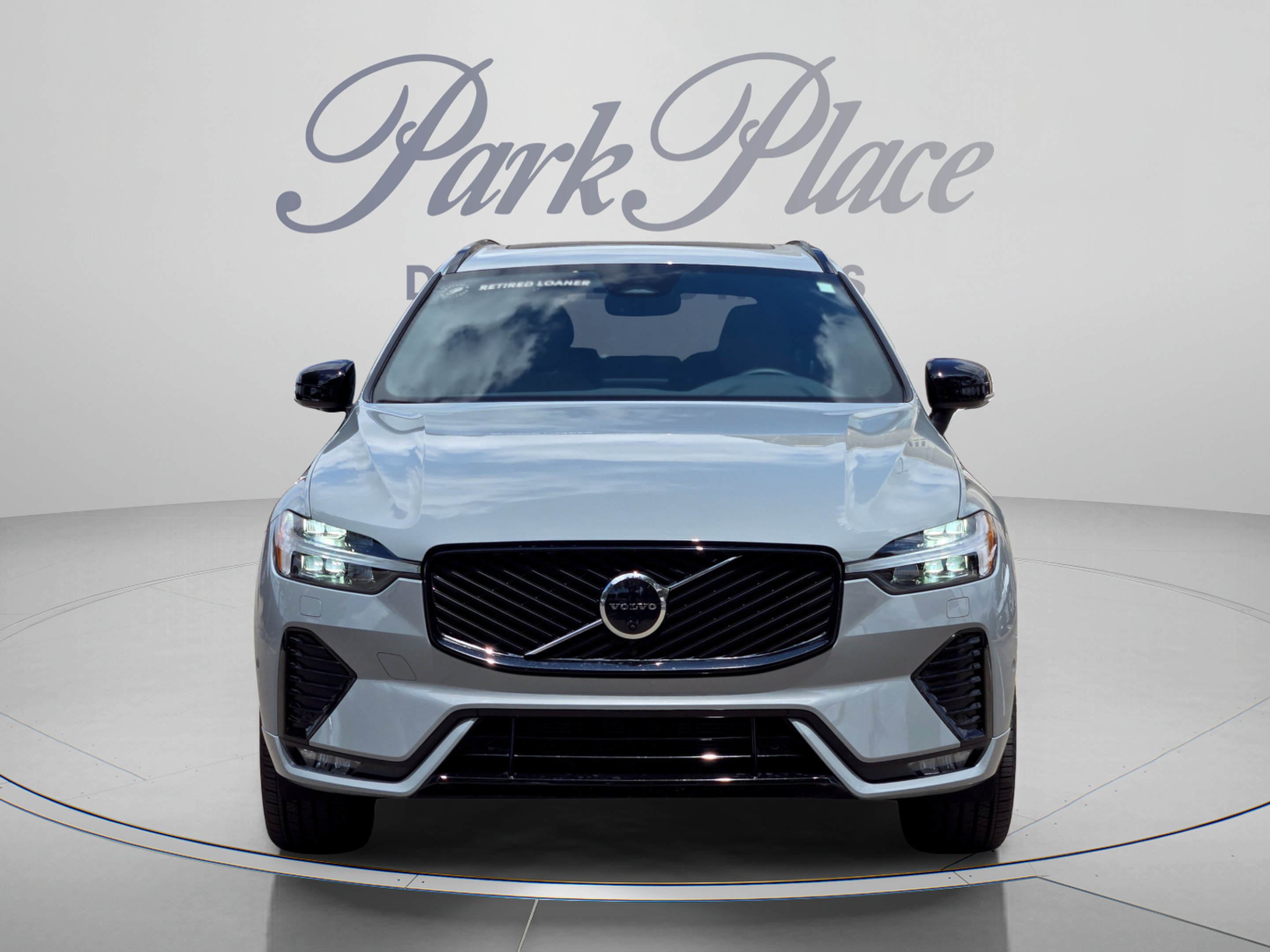 Certified 2026 Volvo XC60 B5 Plus w/ Protection Package Premier AWD/4WD image 9