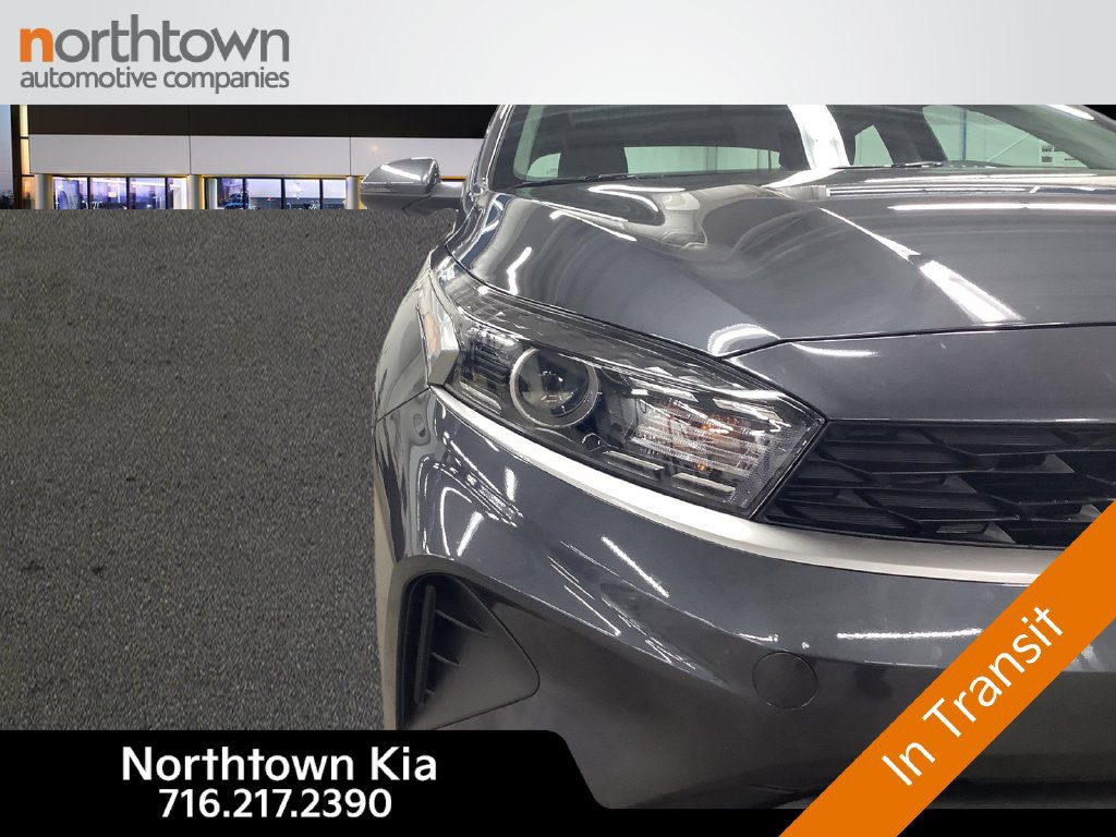 Used 2024 Kia Forte LXS w/ LXS Technology Package FWD image 30