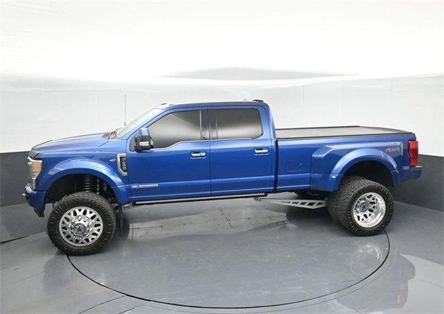 Used 2022 Ford F450 Limited image 6