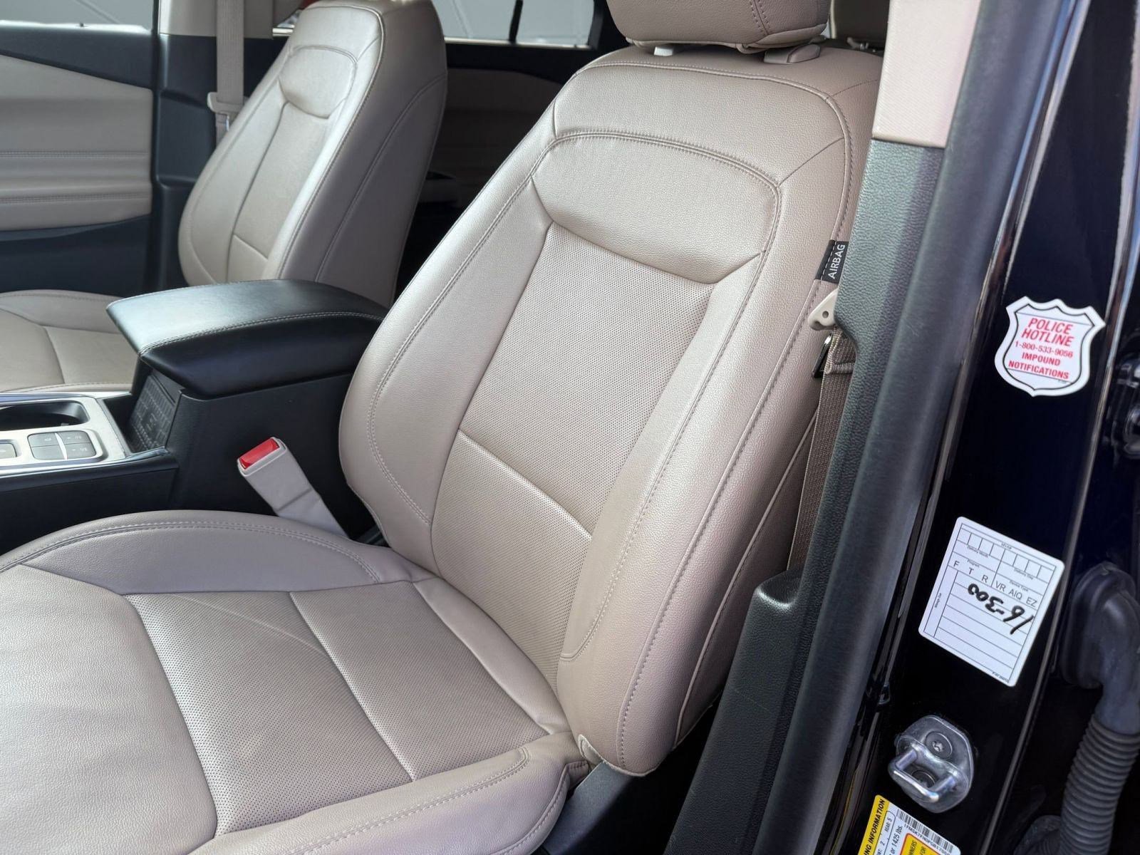 Used 2023 Ford Explorer Limited image 24