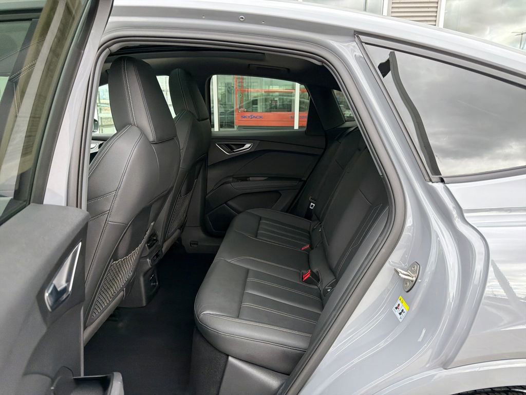 Used 2024 Audi Q4 e-tron Premium Plus w/ Premium Plus image 12