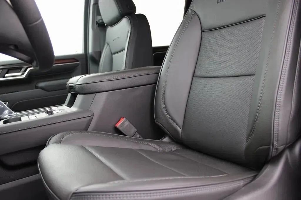 New 2026 GMC Sierra 3500 Denali image 11