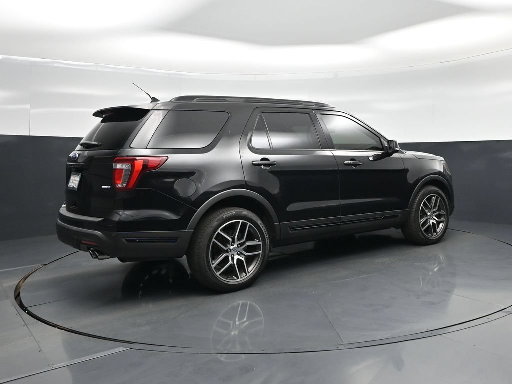 Used 2019 Ford Explorer Sport AWD/4WD image 28