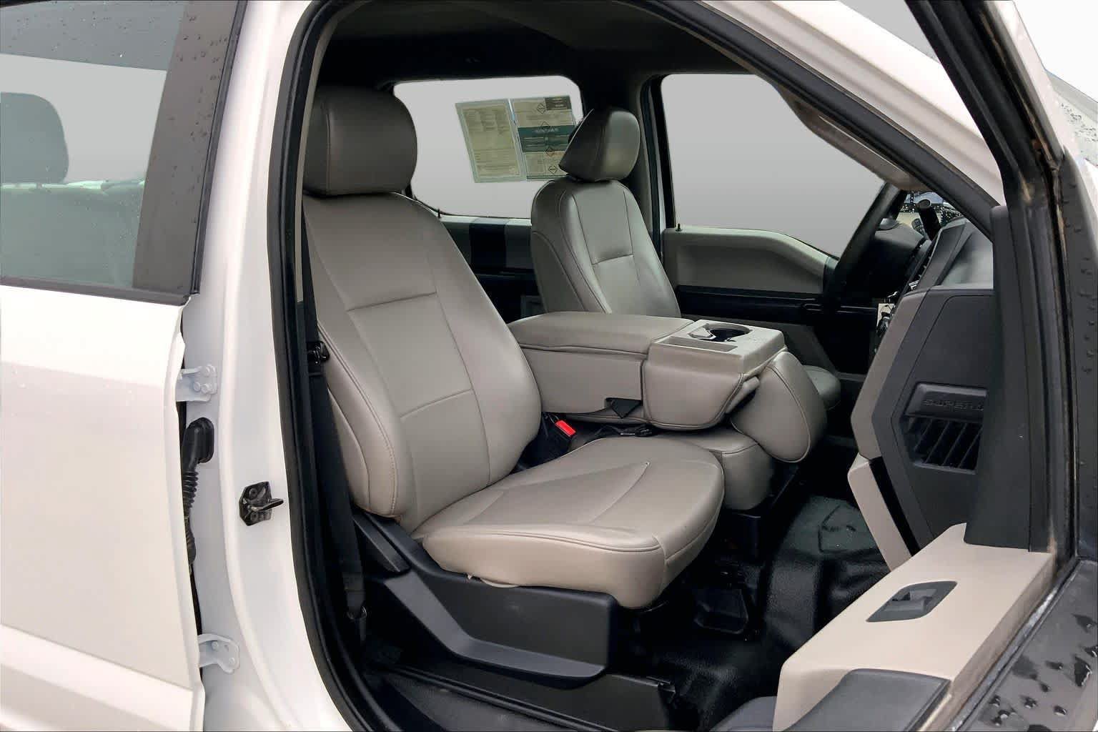 Used 2021 Ford F250 XL w/ Power Equipment Group AWD/4WD image 9