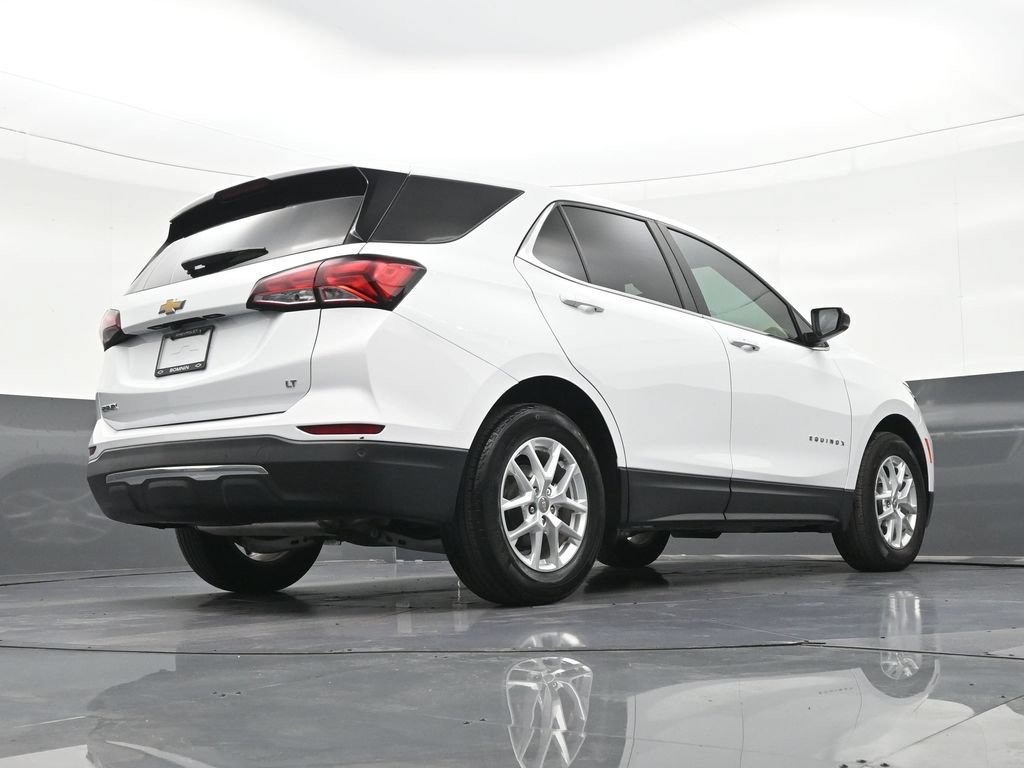 Used 2024 Chevrolet Equinox LT FWD image 27