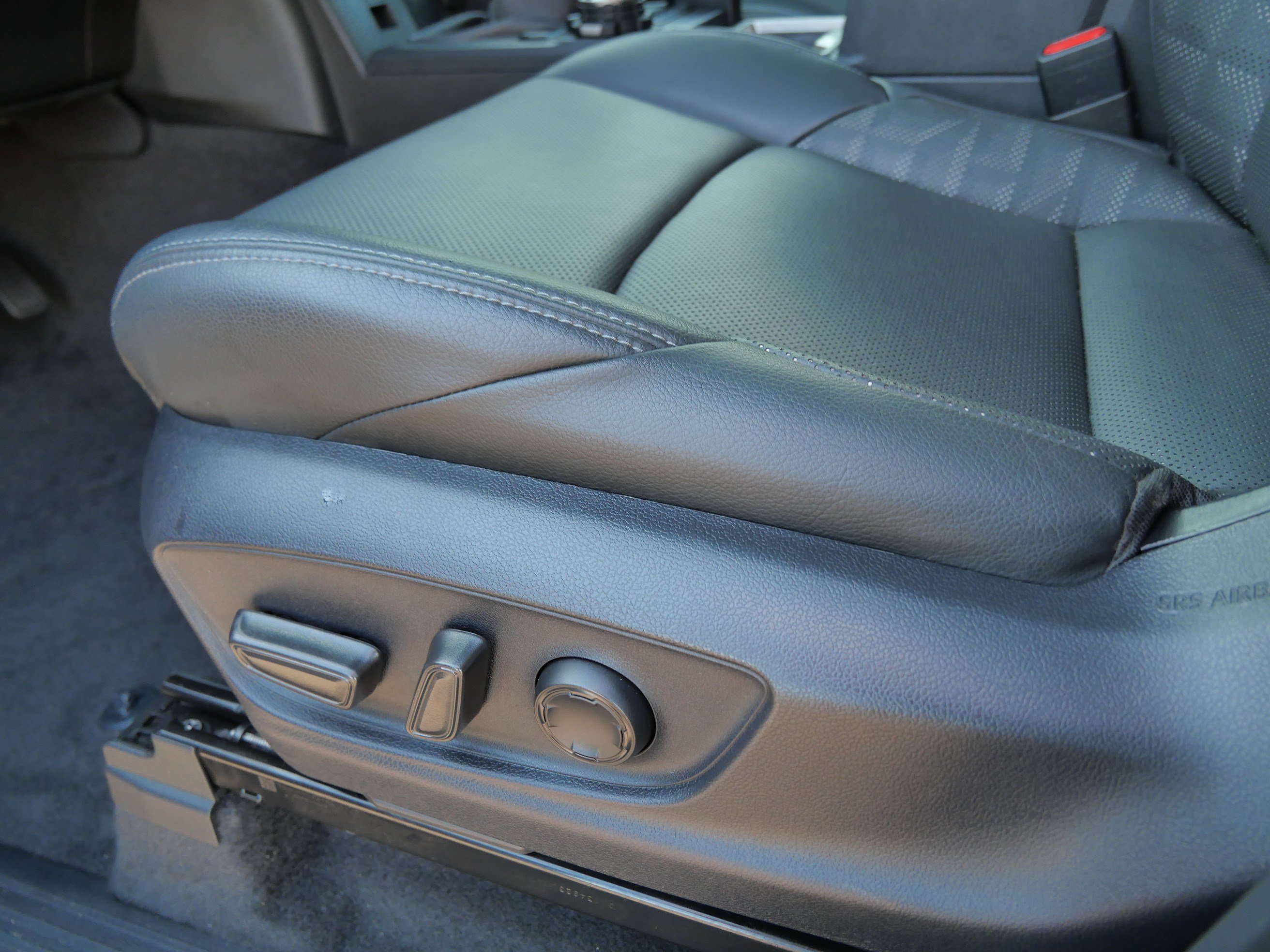 Used 2024 Toyota Tacoma TRD Off-Road w/ TRD Off Road Premium Package AWD/4WD image 20