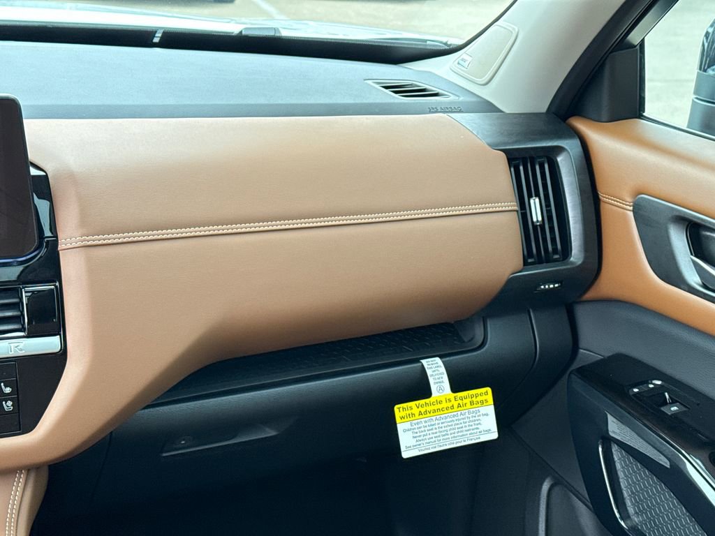 New 2026 Nissan Pathfinder Platinum image 17