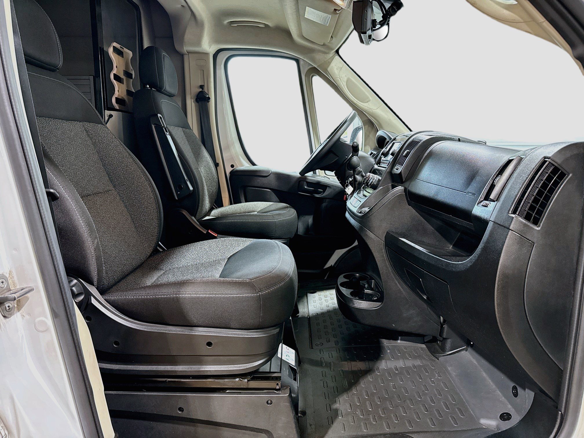Used 2021 RAM ProMaster 1500 FWD image 21