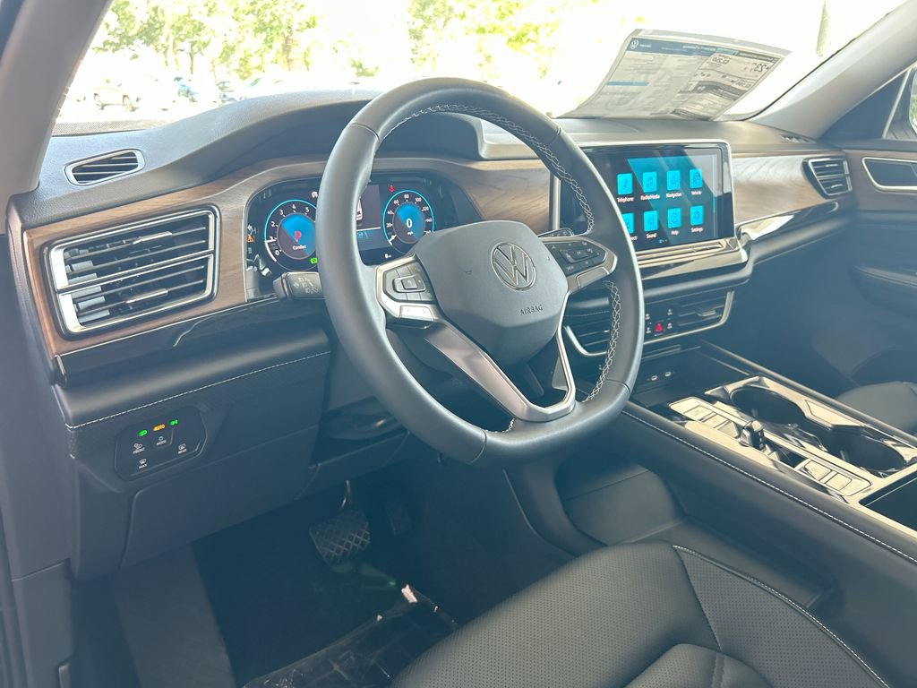 New 2026 Volkswagen Atlas SE image 13