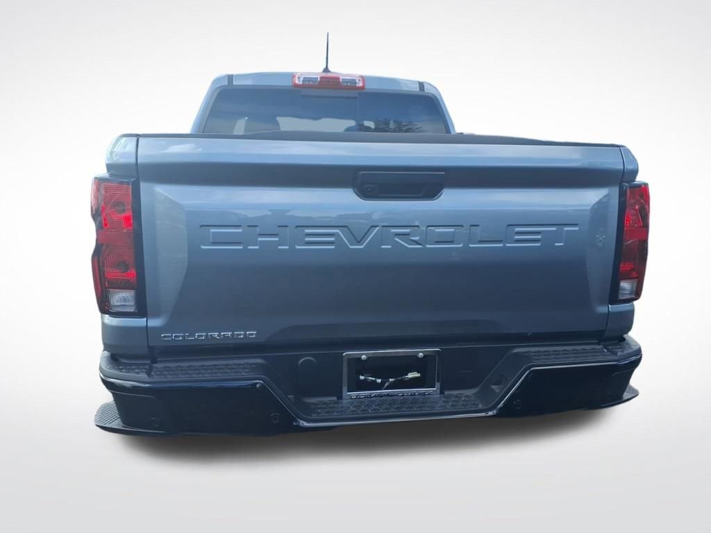 Used 2025 Chevrolet Colorado W/T image 5