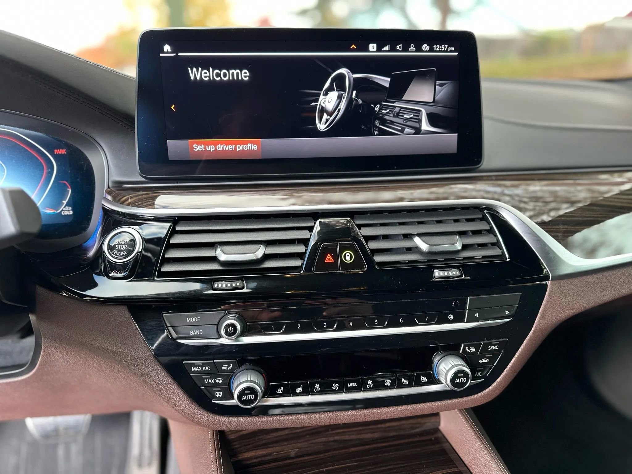 Used 2021 BMW M550i xDrive image 18