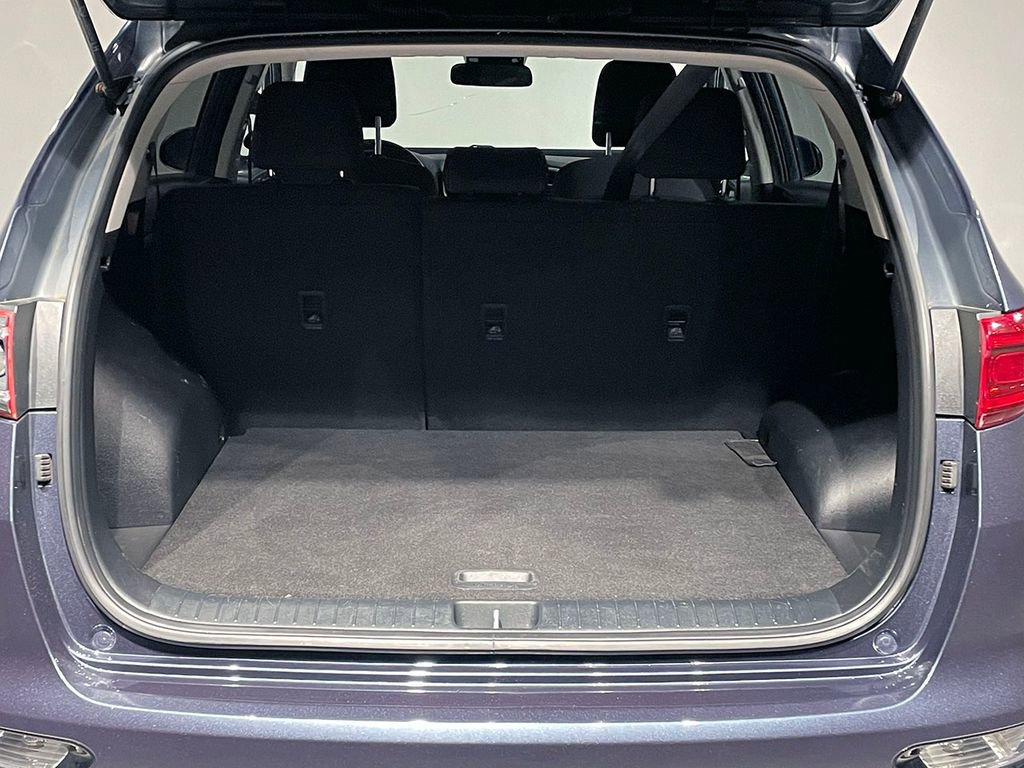 Used 2020 Kia Sportage LX image 5