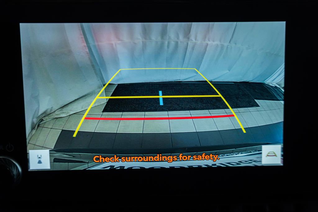 Used 2025 Toyota RAV4 XLE image 35