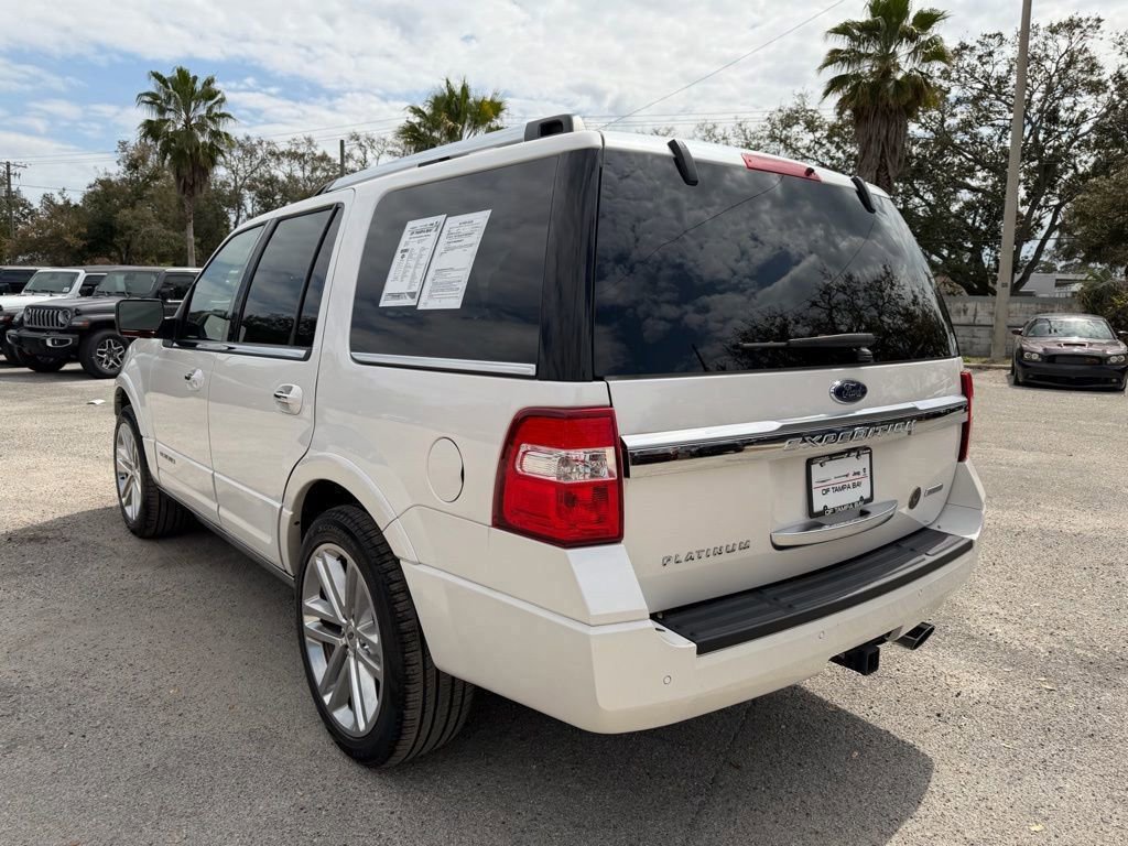 Used 2017 Ford Expedition Platinum image 4
