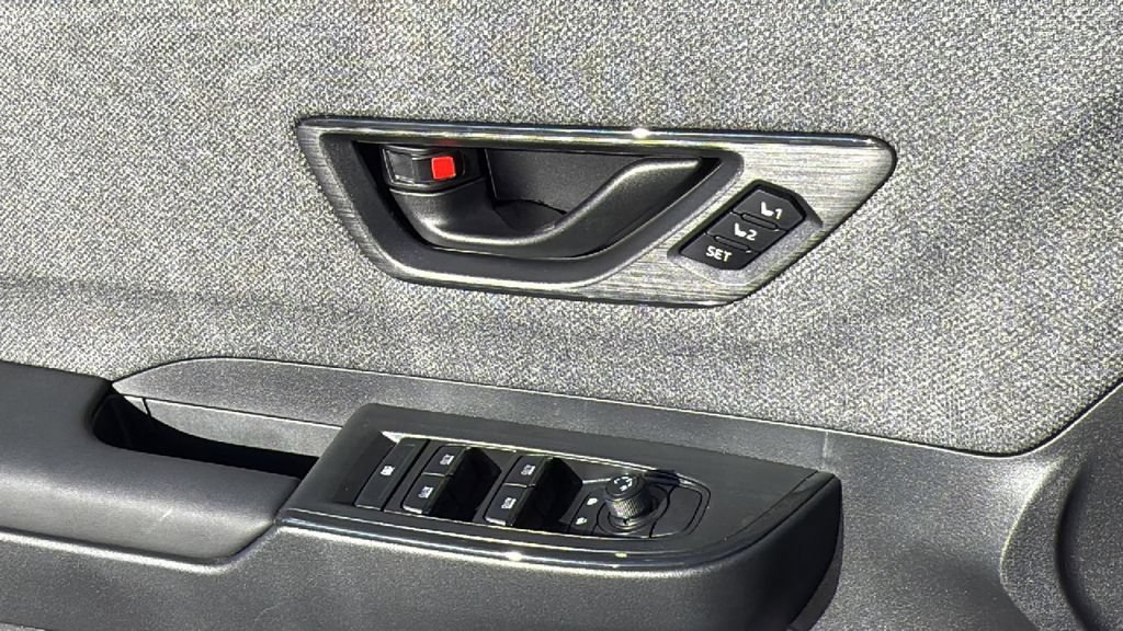 New 2026 Subaru Outback Limited AWD/4WD image 43