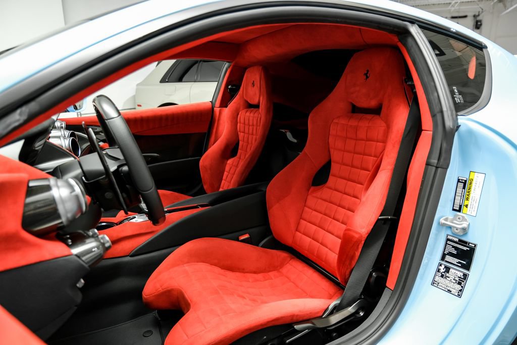 Used 2023 Ferrari 812 Competizione RWD image 37