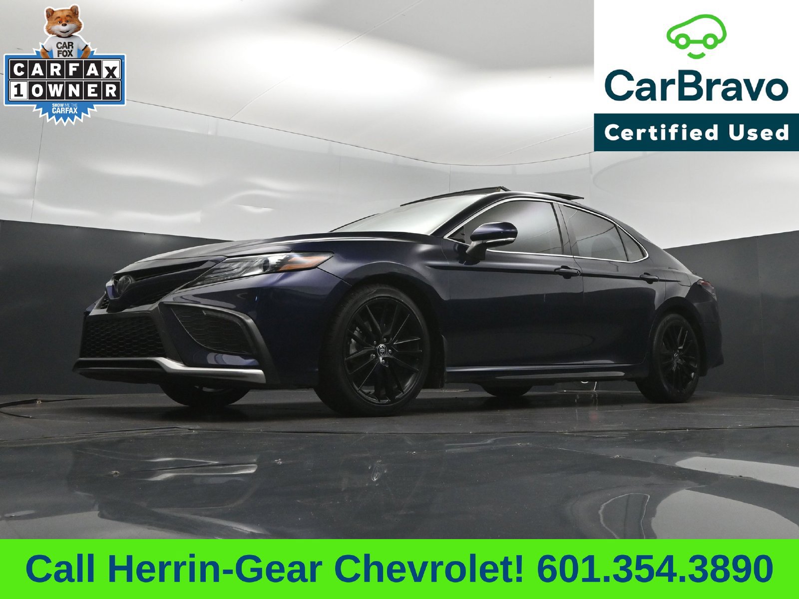 Used 2022 Toyota Camry XSE FWD image 38