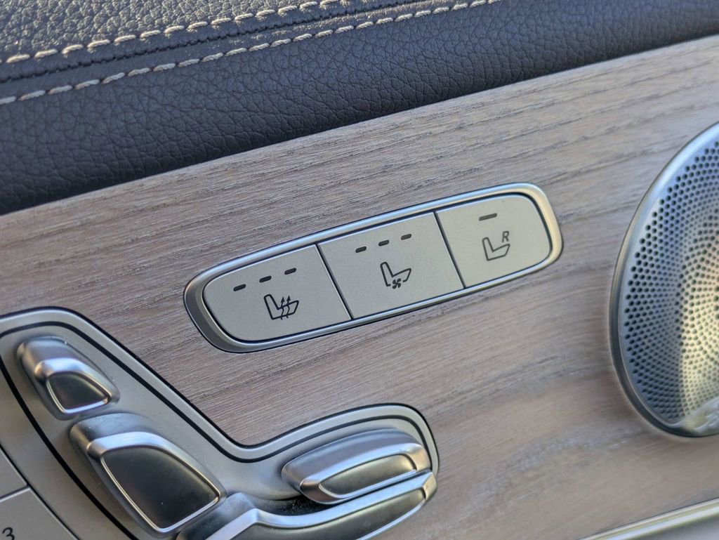 Used 2018 Mercedes-Benz E 400 Coupe image 21