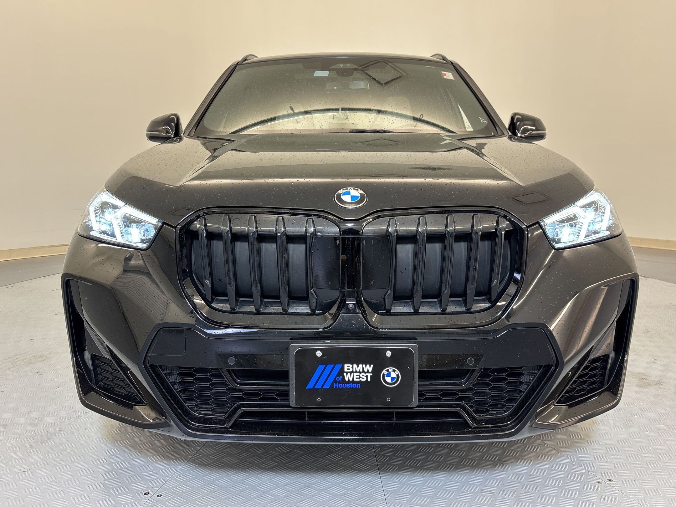 Certified 2023 BMW X1 xDrive28i w/ Premium Package image 6