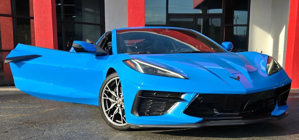 Used 2024 Chevrolet Corvette Stingray Premium Cpe w/ Battery Protection Package image 15