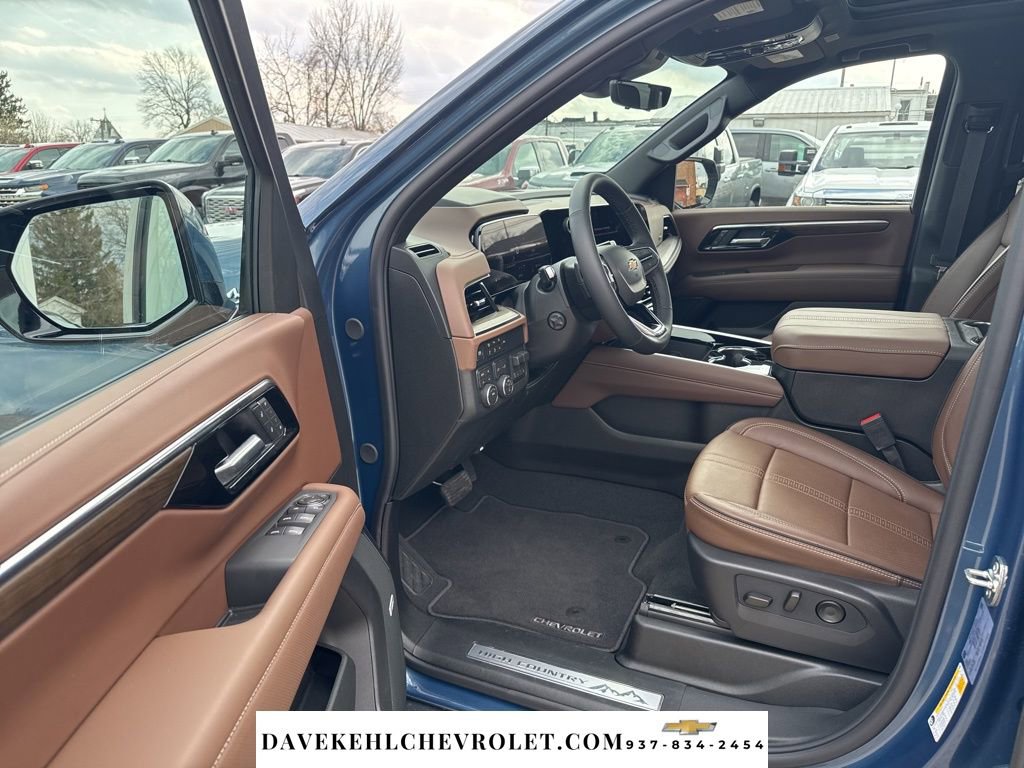 Used 2026 Chevrolet Tahoe High Country w/ Sun And Tow Package image 13