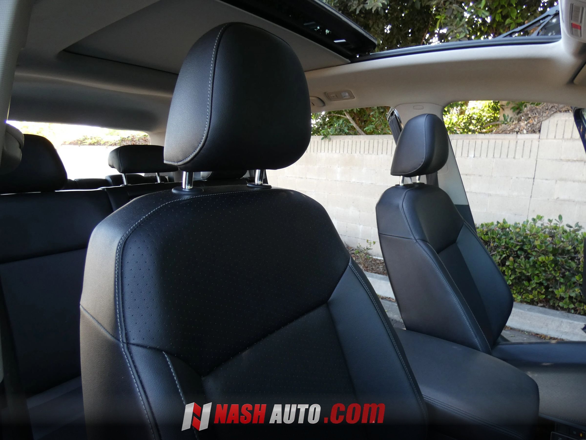 Used 2018 Volkswagen Atlas SEL AWD/4WD image 31