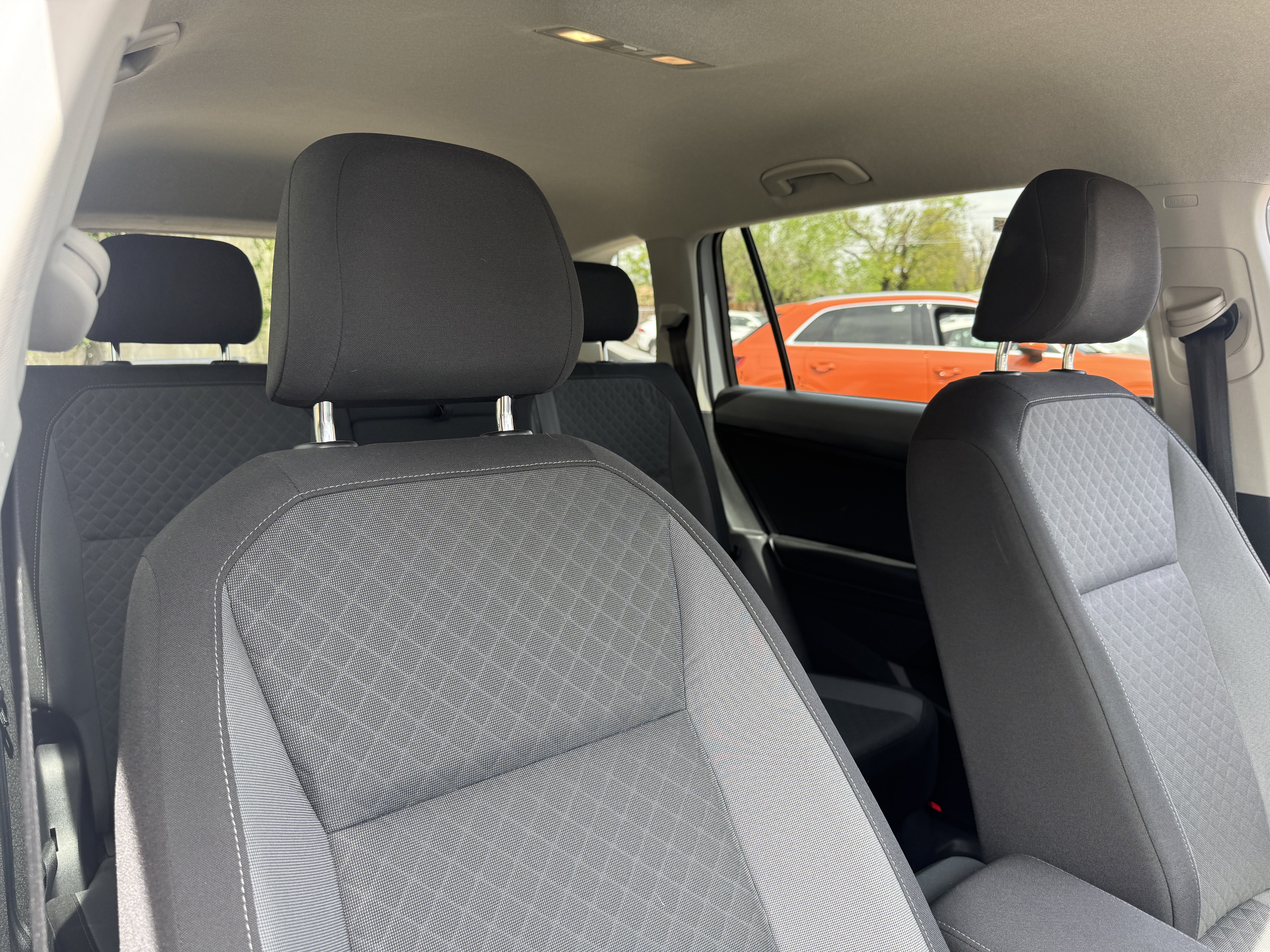 Used 2019 Volkswagen Tiguan S w/ Driver Assistance Package AWD/4WD image 20