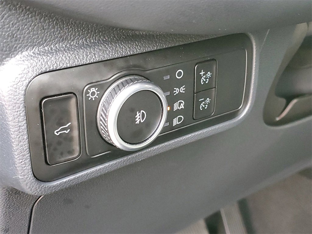 Used 2025 Ford Explorer ST-Line image 9