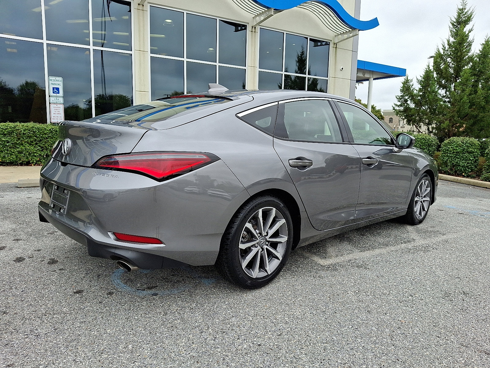 Used 2024 Acura Integra image 6