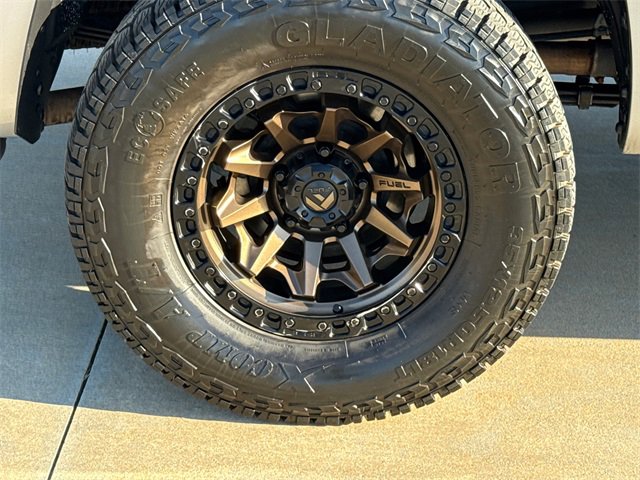 Used 2020 Toyota Tundra SR5 w/ TRD Off-Road Plus Package image 9