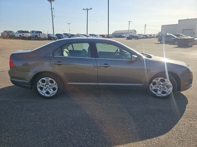 Used 2011 Ford Fusion SE FWD image 6
