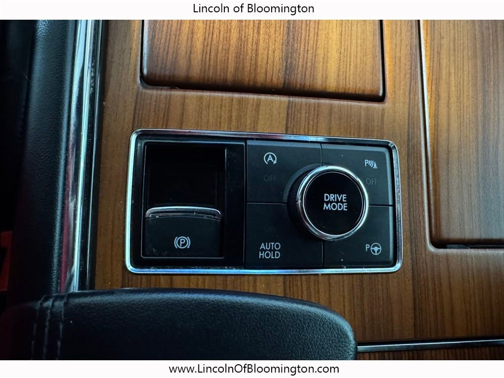 Used 2019 Lincoln Navigator Reserve AWD/4WD image 61