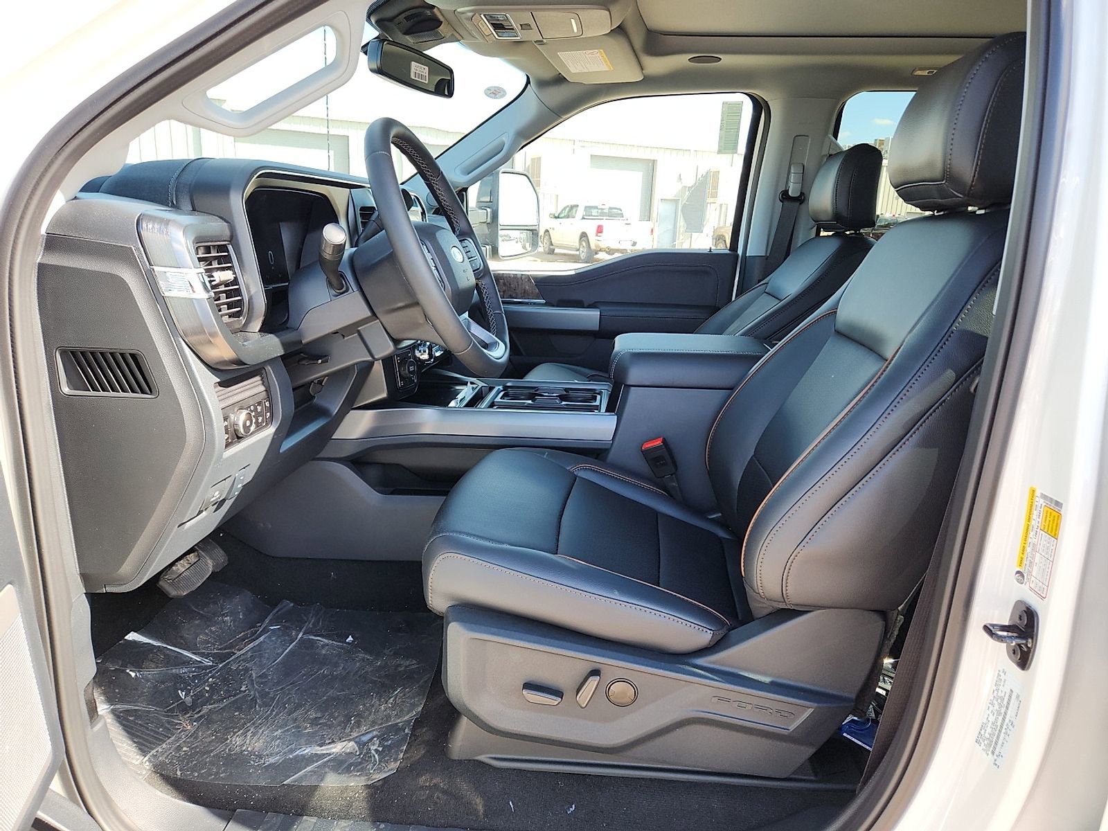 New 2026 Ford F250 Lariat w/ Black Appearance Package image 11